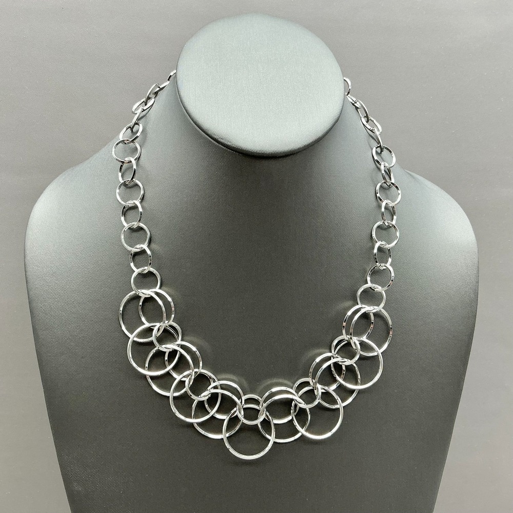 Lia Sophia Silver Tone Graduated Circle Link Statement Necklace Retired 18-21"